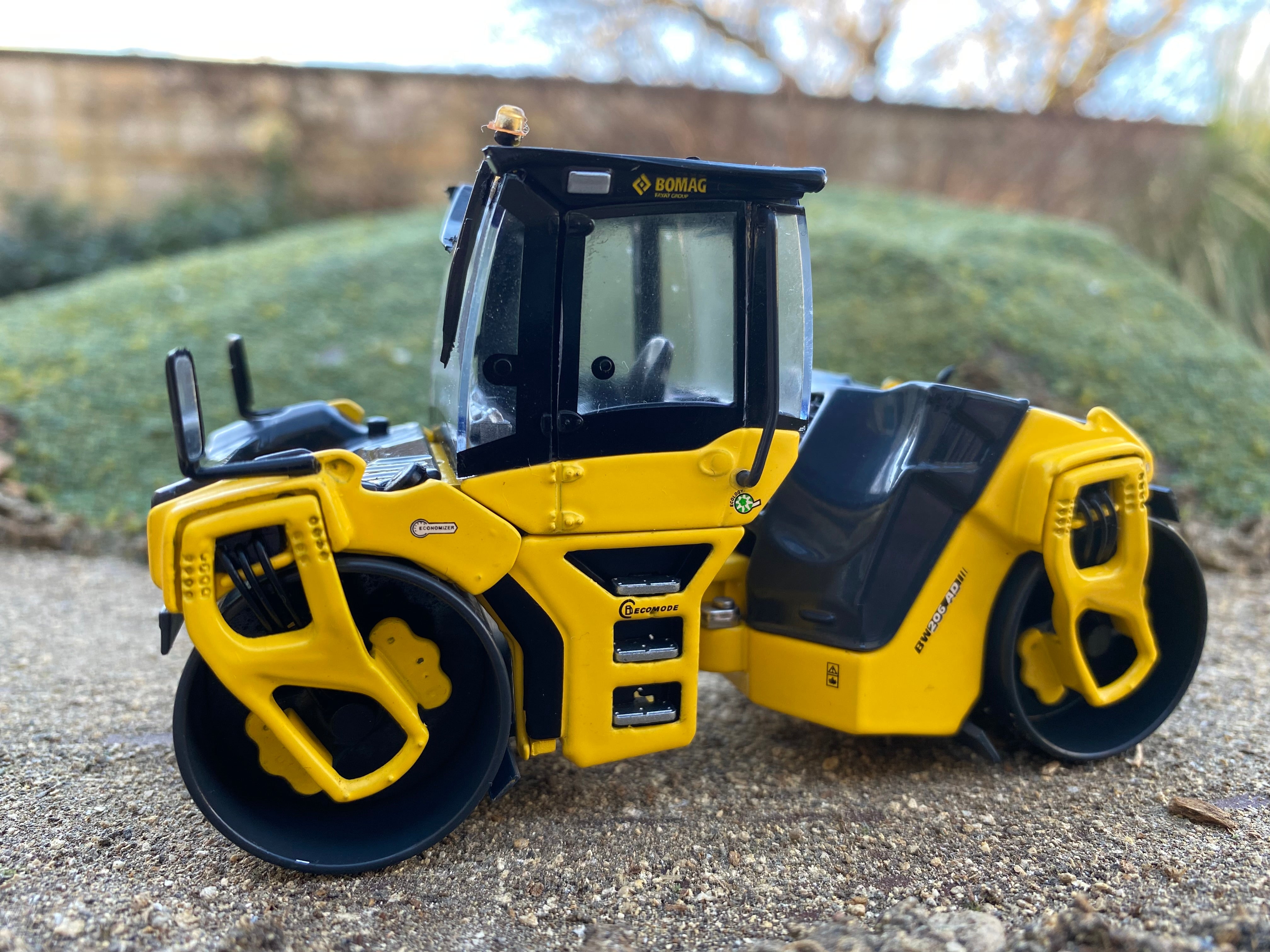 BOMAG BW 138 Ad Vibrant Rouleau Autocollant Décalque EUR 61,67 - FR BOMAG BW 138 Ad Vibrant Rouleau Autocollant Décalque EUR 61,67 - FR