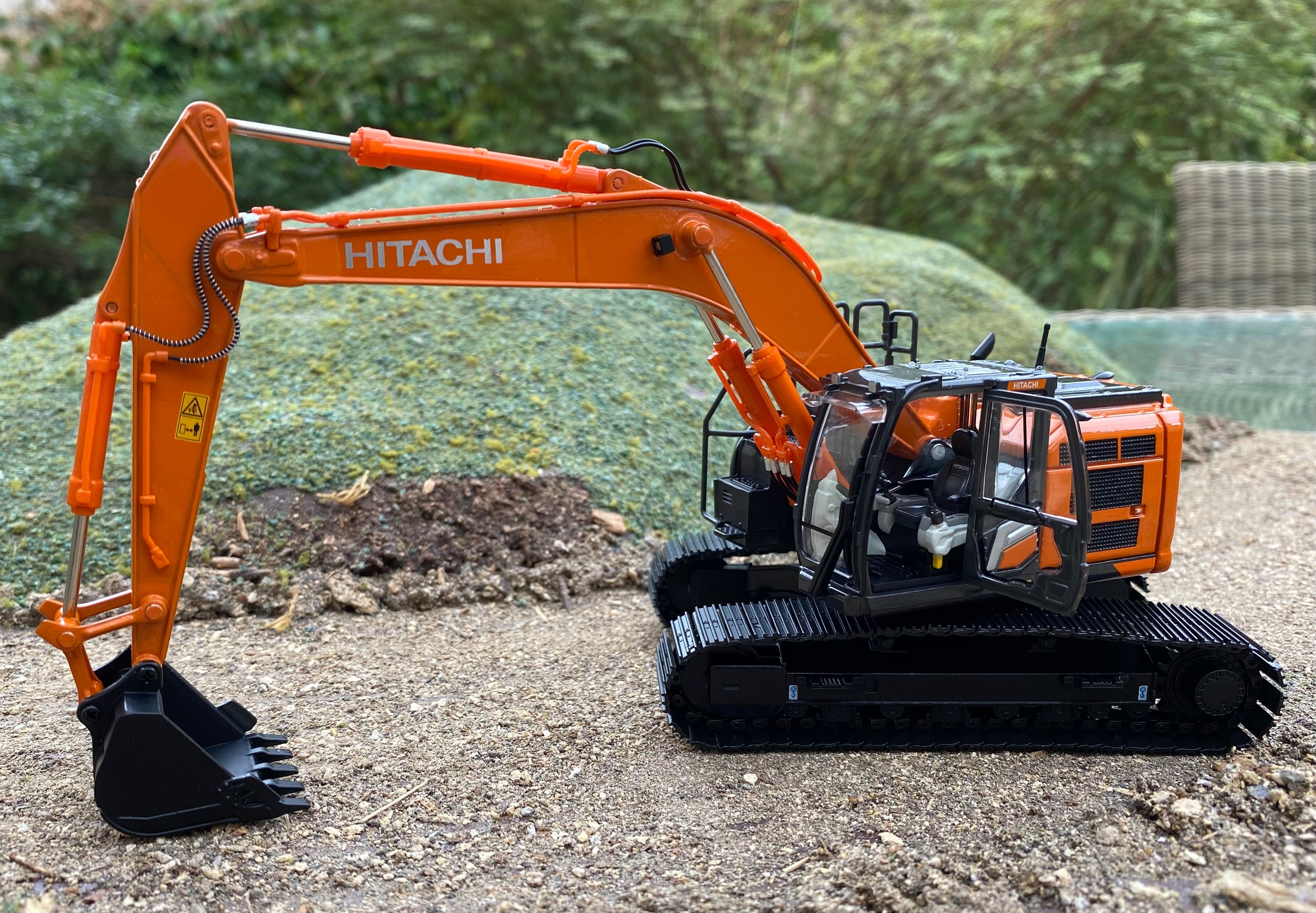 HITACHI ZX345USLC-7H Excavator