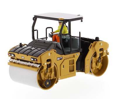 CAT CB13 TANDEM VIBRATORY ROLLER