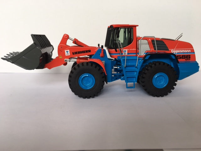 LIEBHERR L586 WHEELED LOADER 'EGGERSMANN' Ltd Edition. Scale 1:50