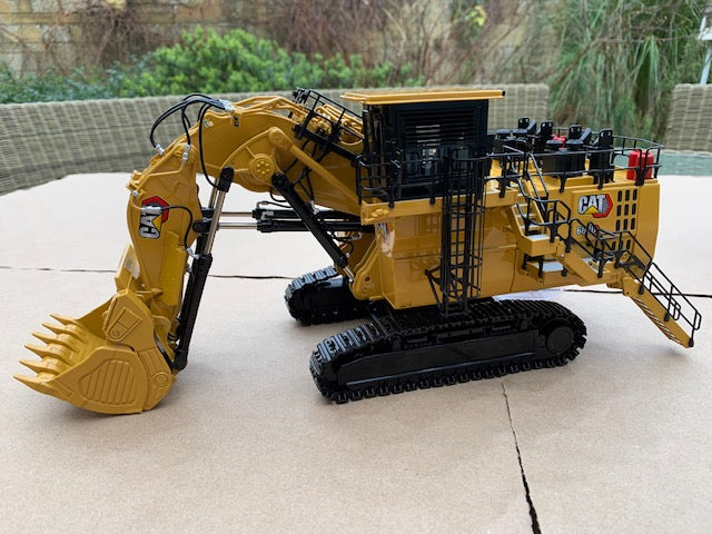 CAT 6030 FACE SHOVEL. Scale 1:48