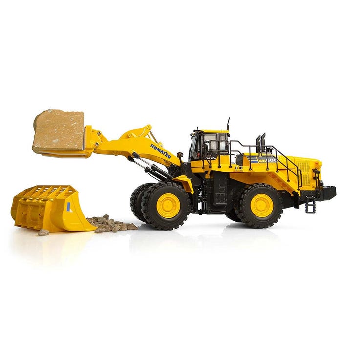 KOMATSU WA600-8 Wheeled Loader. Scale 1:50