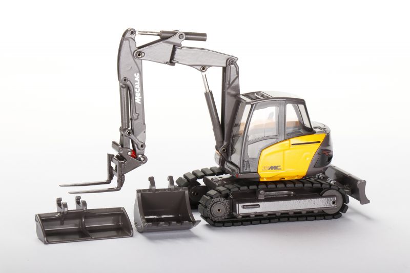 MECALAC 15MC CRAWLER EXCAVATOR. Scale 1:50