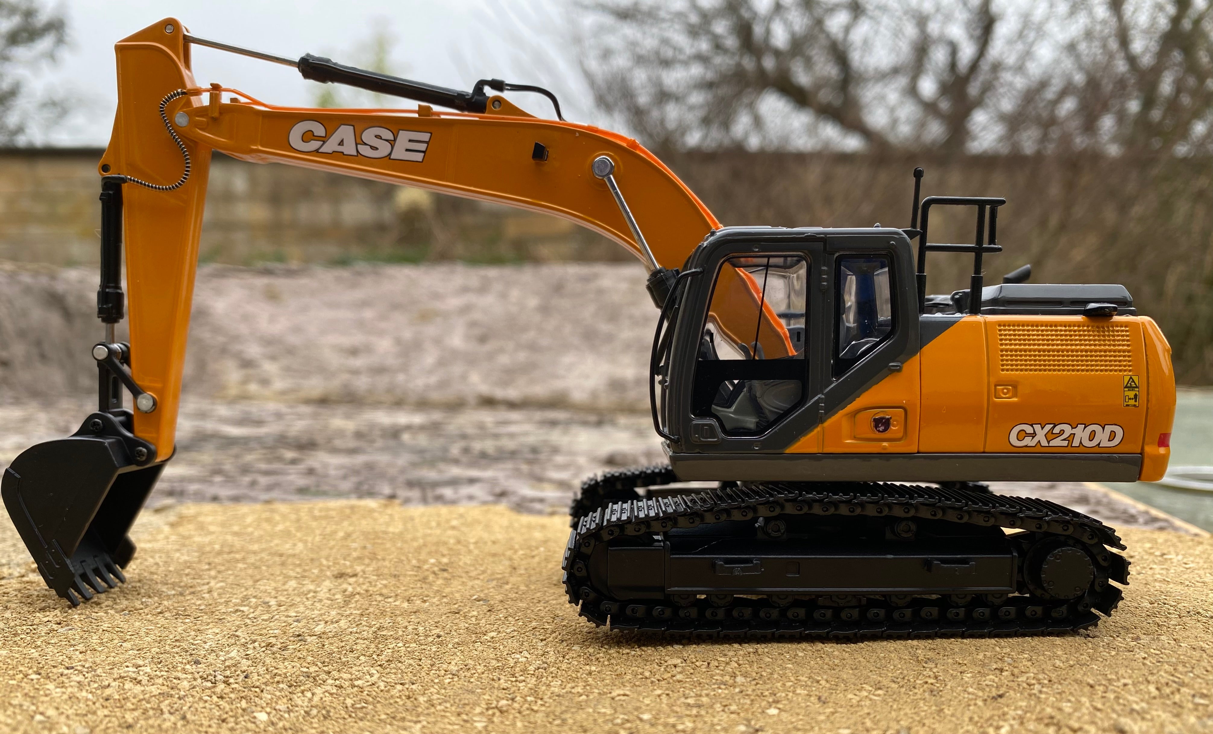 CASE CX210D Excavator. 1:50 scale.