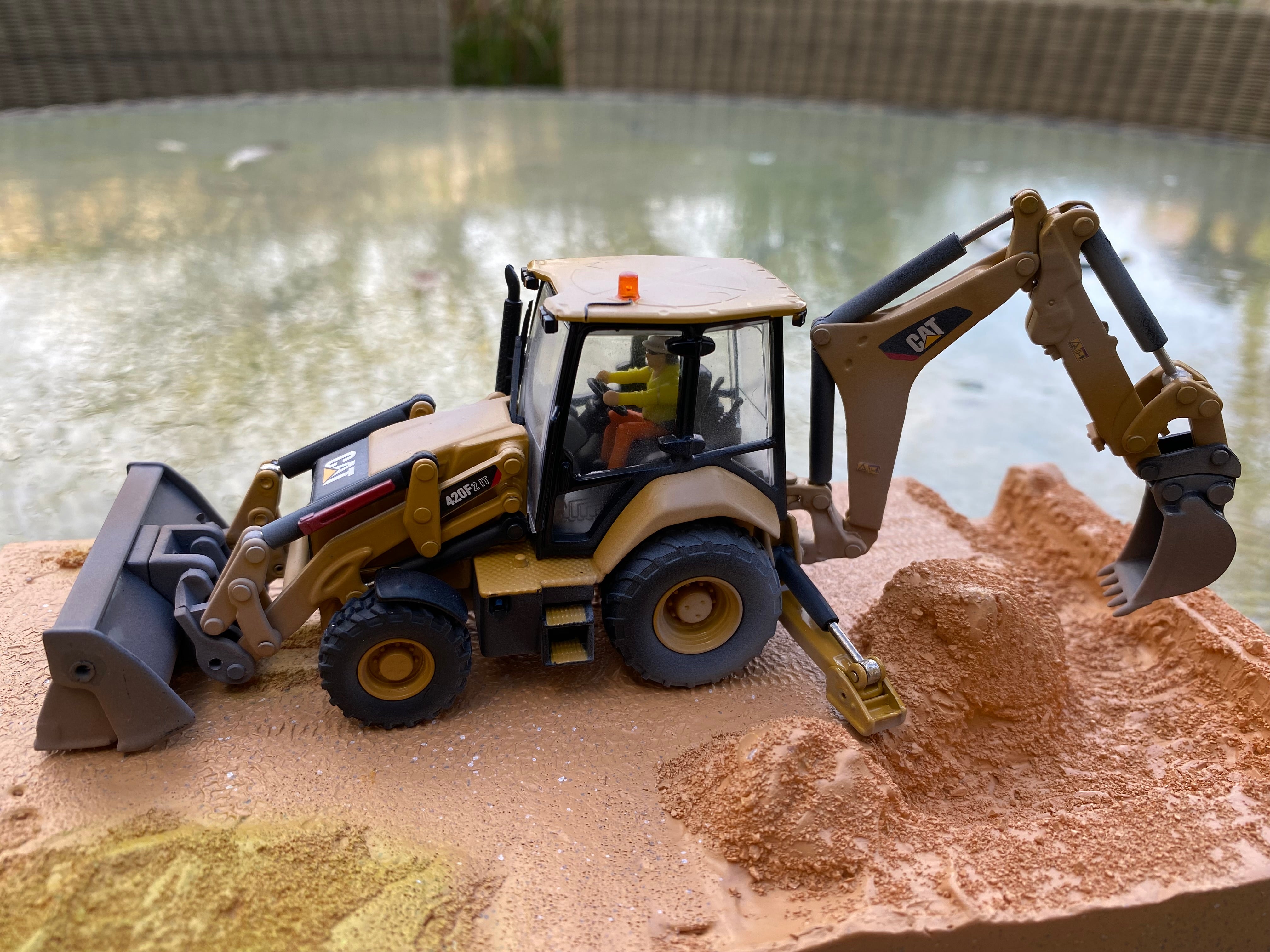 CAT 420 F2 IT Weathered Backhoe Loader. Scale 1:50
