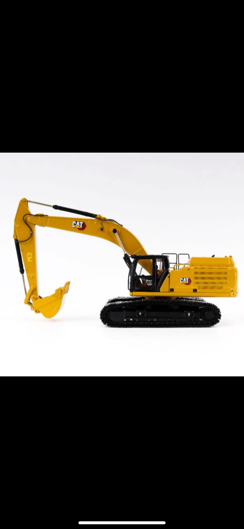 CAT 352 Next Generation Excavator. 1:50 scale
