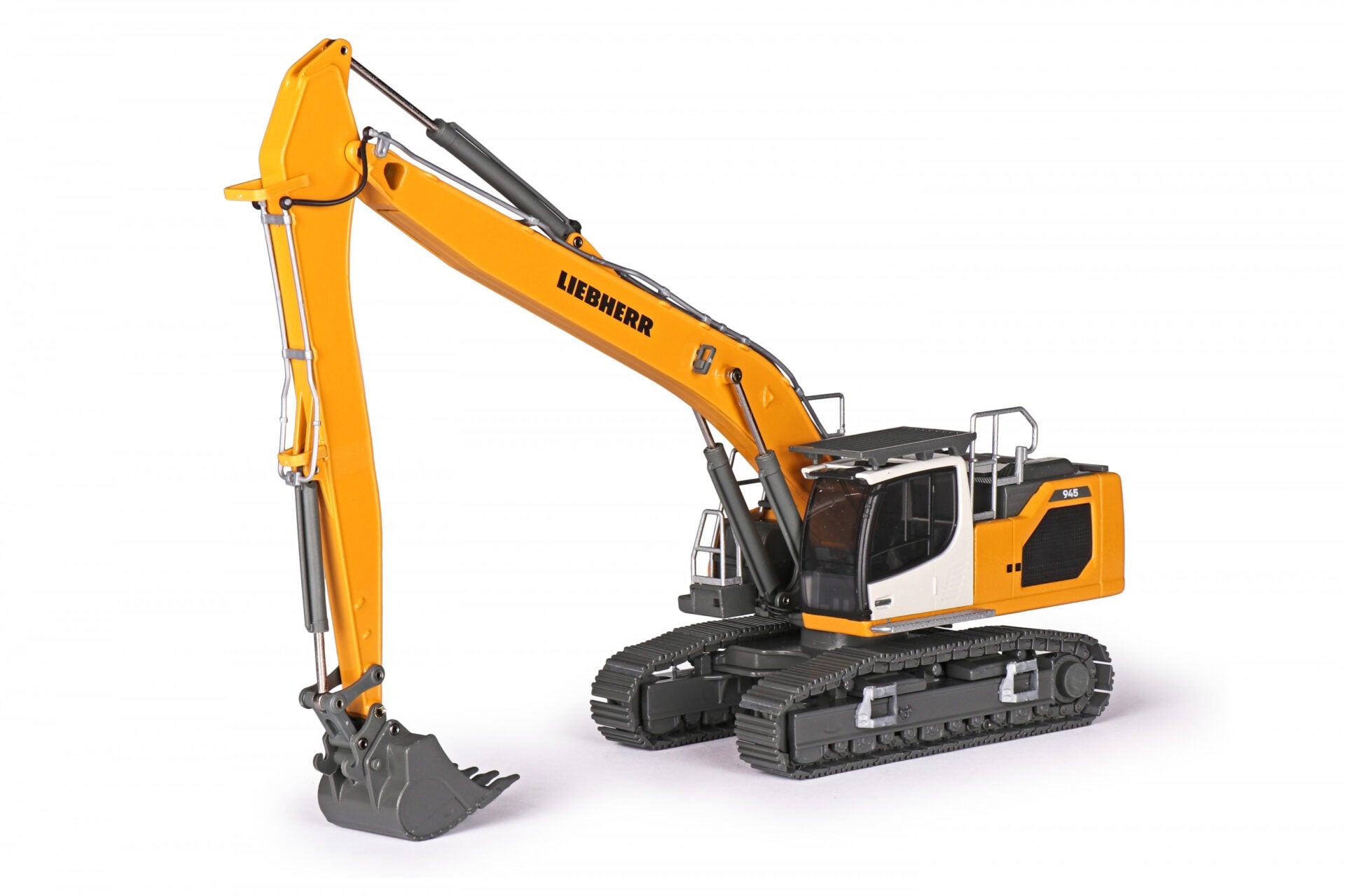 LIEBHERR R945 Multi User Hydraulic Excavator. Scale 1:50