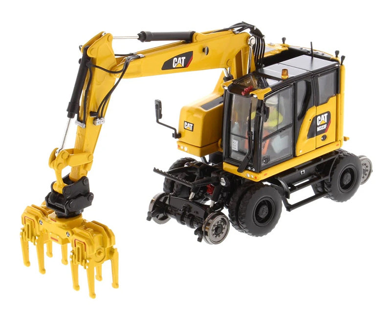 CAT M323F RAILROAD EXCAVATOR in CAT YELLOW. Scale 1:50