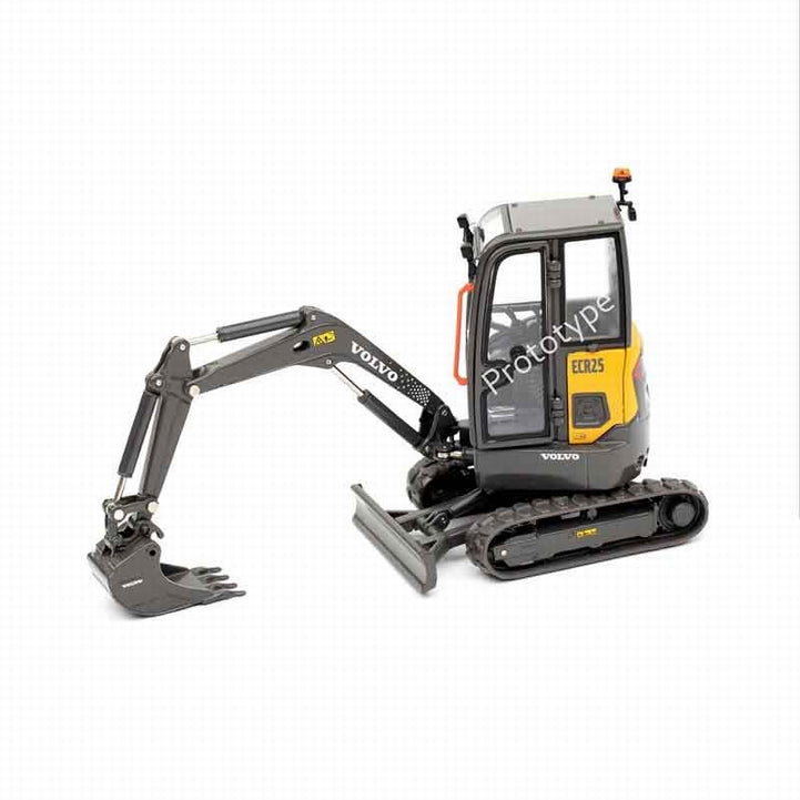 VOLVO ECR25 Compact Electric Excavator. Scale 1:32