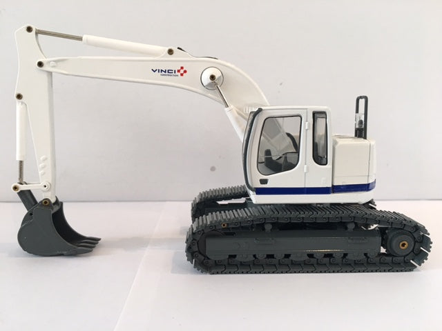 LIEBHERR R924 'VINCI' EXCAVATOR. Scale 1:50