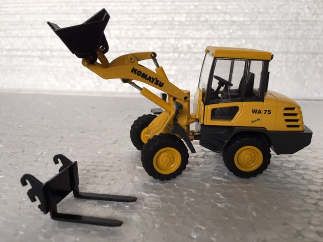 KOMATSU WA 75 Wheeled Loader. Scale 1:50