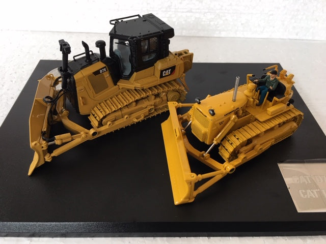 CAT D7C & D7E ELECTRIC DRIVE TT EVOLUTION SET. Scale 1:50