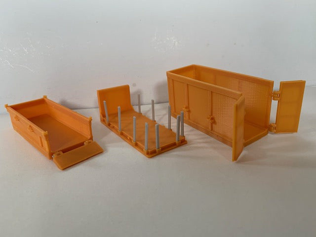 SET 2 Containers 11m3 and 5m3 and Palette. Scale 1:50