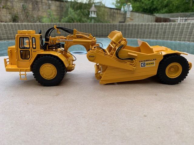 CAT 633D ELEVATING SCRAPER. 1:48 Scale