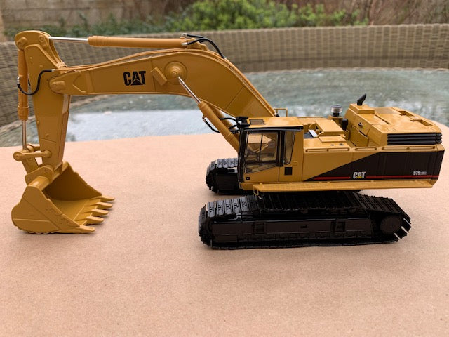 CAT 375L ME. Scale 1:48.