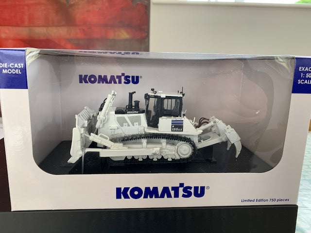 KOMATSU D155AX-7 White Limited Edition. Scale 1:50